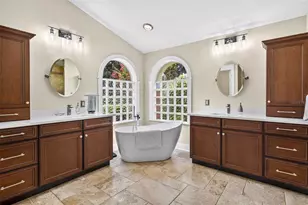 3918 S Nine Dr, Valrico, FL 33596 - Photo 23