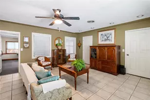 3000 Ponce De Leon Way S, Saint Petersburg, FL 33712 - Photo 11
