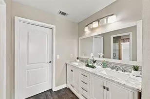 13017 Lorna Pl, Tampa, FL 33618 - Photo 21