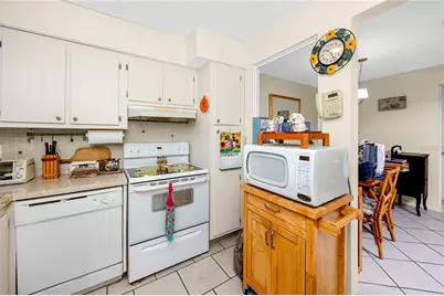 3435 41st Terrace S #198, Saint Petersburg, FL 33711 - Photo 11