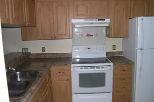 2051 Sunset Grove Ln, Clearwater, FL 33765 - Photo 3