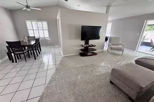 16004 Grass Lake Dr, Tampa, FL 33618 - Photo 13