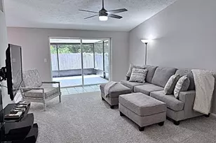 16004 Grass Lake Dr, Tampa, FL 33618 - Photo 3