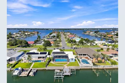 11900 7th Street E, Treasure Island, FL 33706 - Photo 57