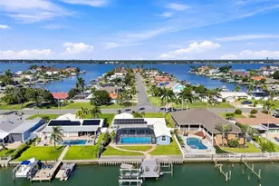 11900 7th St E, Treasure Island, FL 33706 - Photo 57