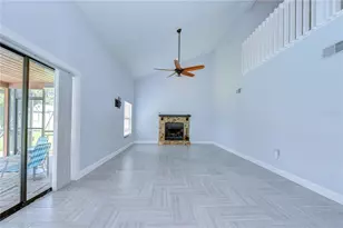 1224 Rainbrook Cir, Valrico, FL 33596 - Photo 13