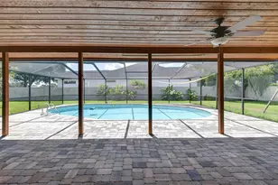 1224 Rainbrook Cir, Valrico, FL 33596 - Photo 31