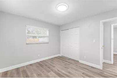 2443 26th Avenue S, Saint Petersburg, FL 33712 - Photo 19