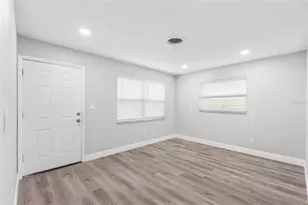 2443 26th Ave S, Saint Petersburg, FL 33712 - Photo 3