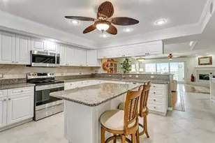 521 Pinellas Bayway S, Tierra Verde, FL 33715 - Photo 17