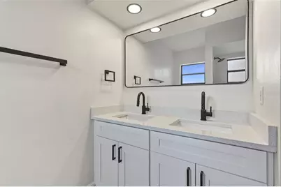 3040 Bayshore Drive, Spring Hill, FL 34608 - Photo 25