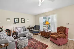 1711 S Pebble Beach Blvd, Sun City Center, FL 33573 - Photo 5