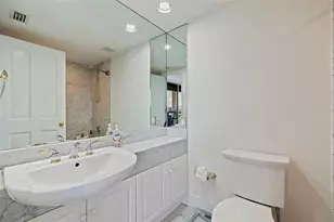 5700 Mariner St, Tampa, FL 33609 - Photo 31