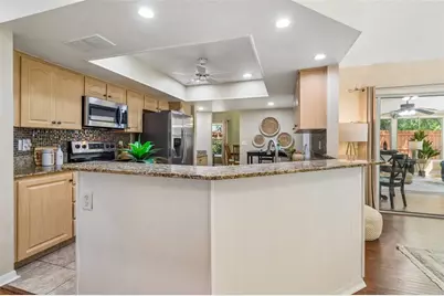 4737 Foxshire Circle, Tampa, FL 33624 - Photo 29