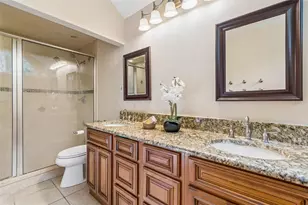 4737 Foxshire Cir, Tampa, FL 33624 - Photo 47