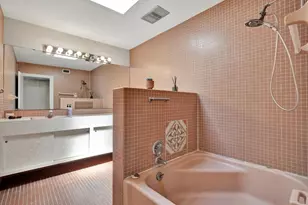 5708 Puritan Rd, Tampa, FL 33617 - Photo 29