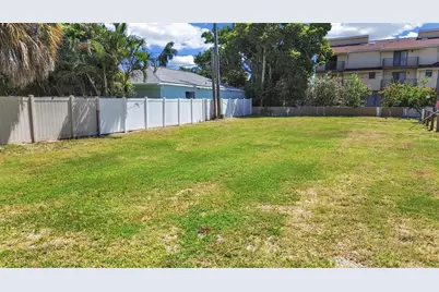 140 92nd Avenue, Treasure Island, FL 33706 - Photo 11