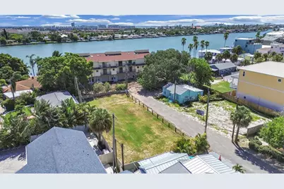 140 92nd Avenue, Treasure Island, FL 33706 - Photo 21