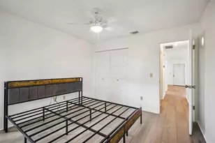 2224 Grenadier Dr, Sun City Center, FL 33573 - Photo 21
