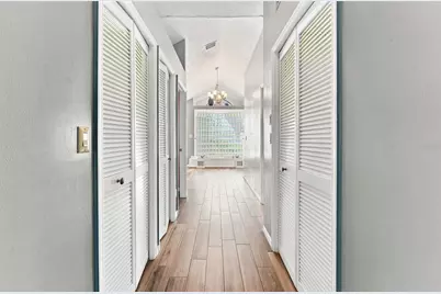 15923 Ellsworth Drive, Tampa, FL 33647 - Photo 27