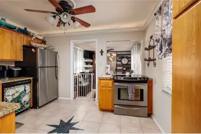 6376 4th Avenue S, Saint Petersburg, FL 33707 - Photo 11