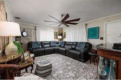 6376 4th Avenue S, Saint Petersburg, FL 33707 - Photo 9