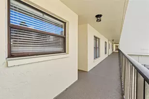 900 Cove Cay Dr, Clearwater, FL 33760 - Photo 7