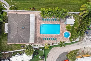 900 Cove Cay Dr, Clearwater, FL 33760 - Photo 59