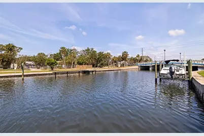 3931 Pompano Drive SE, Saint Petersburg, FL 33705 - Photo 49