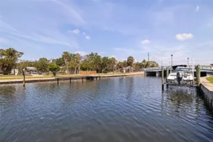 3931 Pompano Dr SE, Saint Petersburg, FL 33705 - Photo 49