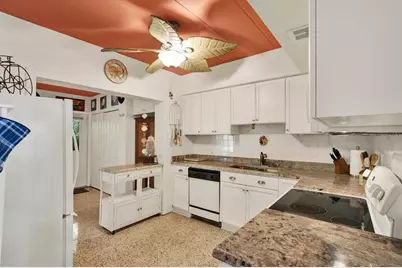 4032 57th Street N #166, Kenneth City, FL 33709 - Photo 9