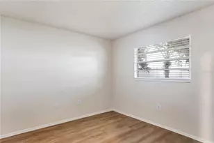10275 56th Street N, Pinellas Park, FL 33782 - Photo 13
