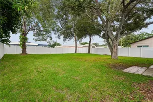 10275 56th Street N, Pinellas Park, FL 33782 - Photo 23