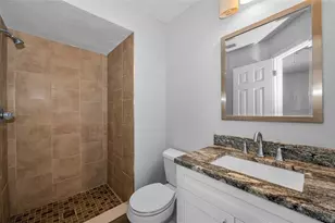 3403 W Wyoming Cir, Tampa, FL 33611 - Photo 23