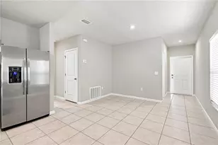 3537 Zephyr Preserve Pl, Zephyrhills, FL 33541 - Photo 5