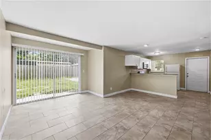 1009 E Holland Ave, Tampa, FL 33612 - Photo 9