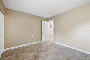 1009 E Holland Ave, Tampa, FL 33612 - Photo 13