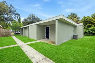 1009 E Holland Ave, Tampa, FL 33612 - Photo 1