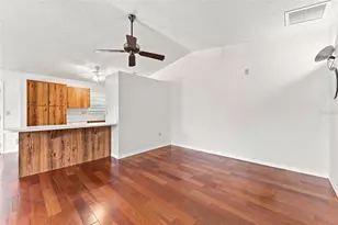 2202 Citrus Hill Ln, Palm Harbor, FL 34683 - Photo 9