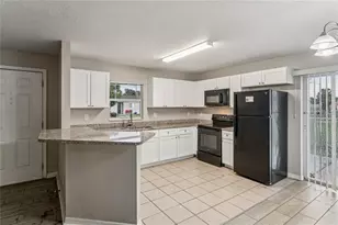 1113 Union St S, Saint Petersburg, FL 33712 - Photo 5