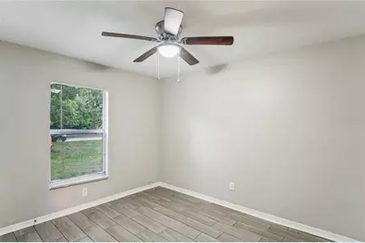 1113 Union Street S, Saint Petersburg, FL 33712 - Photo 13