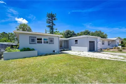 5634 9th Avenue N, Saint Petersburg, FL 33710 - Photo 1