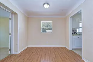 5634 9th Ave N, Saint Petersburg, FL 33710 - Photo 9