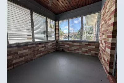 208 12th Avenue N, Saint Petersburg, FL 33701 - Photo 17