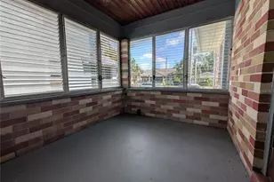 208 12th Ave N, Saint Petersburg, FL 33701 - Photo 17