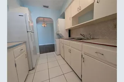 208 12th Avenue N, Saint Petersburg, FL 33701 - Photo 9