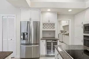 9802 Mako Ct, Tampa, FL 33615 - Photo 21
