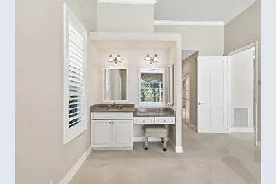9802 Mako Court, Tampa, FL 33615 - Photo 39