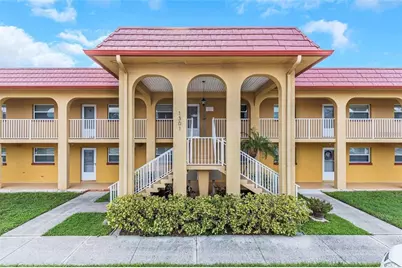 1301 S Hercules Avenue #15, Clearwater, FL 33764 - Photo 1