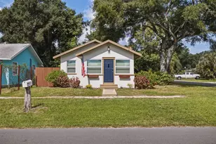 1601 54th St S, Gulfport, FL 33707 - Photo 47